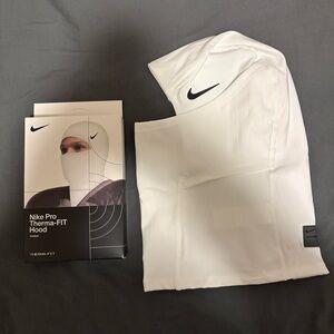 Nike Hyperwarm White Hood Nike ski mask